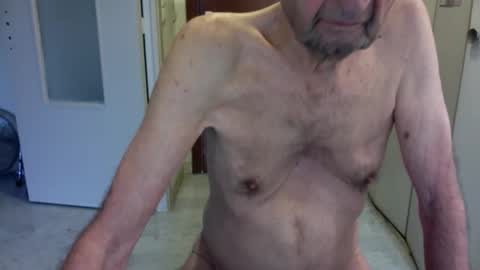 Snapshot of auguste688483 chatting on 25, 2, 2026 auguste688483 online show from 25, 2, 2026