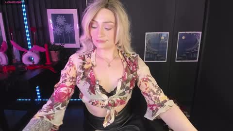 Augustine online show from 21, 1, 2025