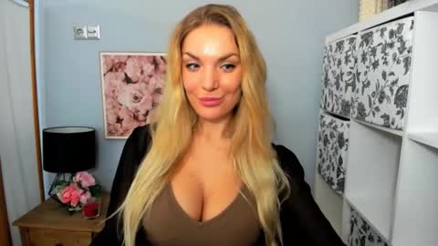 AulloraSensual online show from 13, 12, 2024