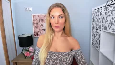 AulloraSensual online show from 19, 2, 2025