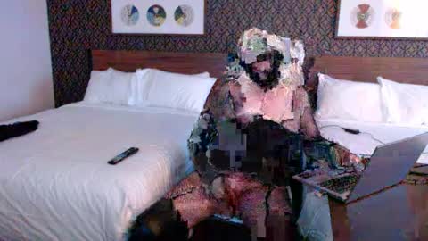 Dodge001 online show from 18, 2, 2025