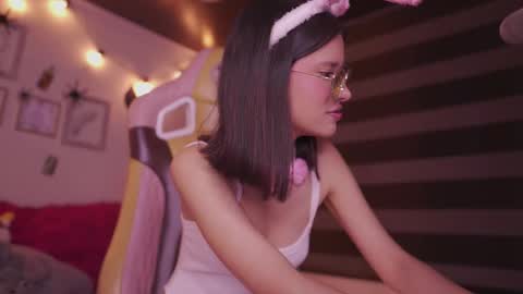 Snapshot of aura_rouss chatting on 30, 10, 2025 aura_rouss online show from 30, 10, 2025