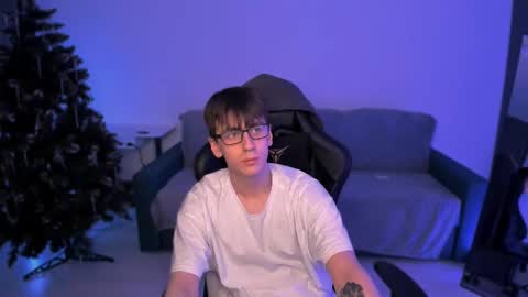 auracrye online show from 25, 12, 2024