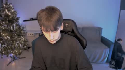 auracrye online show from 30, 12, 2024