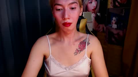 Snapshot of aurakharisma_xx chatting on 24, 1, 2025 Miss awra online show from 24, 1, 2025