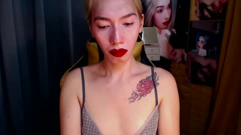 Snapshot of aurakharisma_xx chatting on 26, 2, 2025 Miss awra online show from 26, 2, 2025