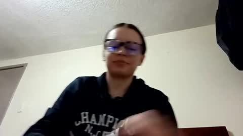 Snapshot of auran_v888 chatting on 25, 5, 2026 auran_v888 online show from 25, 5, 2026