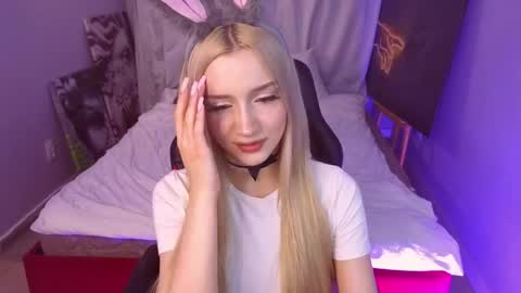 Aura online show from 22, 5, 2026