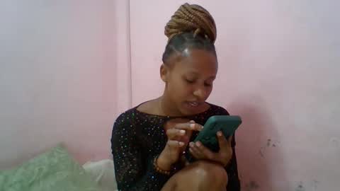 Snapshot of aurelia107 chatting on 5, 6, 2026 aurelia107 online show from 5, 6, 2026