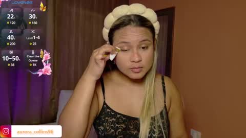 aurora_collins08 online show from 11, 2, 2025