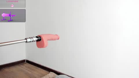 Snapshot of aurora_divine chatting on 7, 1, 2025 aurora_divine online show from 7, 1, 2025