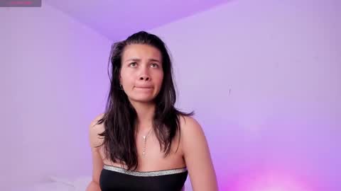 aurora_divine online show from 25, 4, 2026