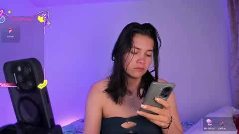 Snapshot of aurora_divine chatting on 19, 5, 2026 aurora_divine online show from 19, 5, 2026