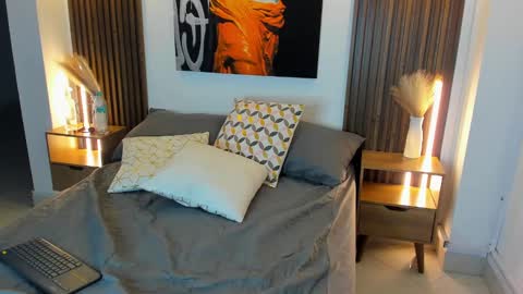 aurora_palmer online show from 31, 12, 2024