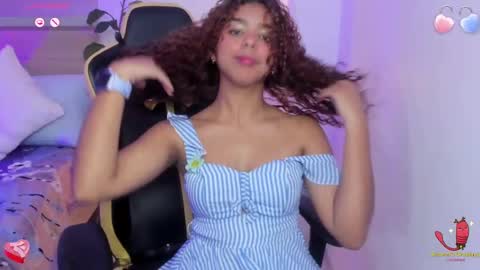 Snapshot of aurora_rodriguez chatting on 7, 1, 2025 aurora_rodriguez online show from 7, 1, 2025