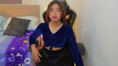 Snapshot of aurora_rodriguez chatting on 4, 2, 2025 aurora_rodriguez online show from 4, 2, 2025