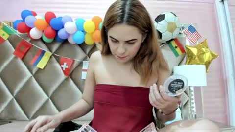 Snapshot of aurora_rossii chatting on 5, 7, 2026 aurora_rossii online show from 5, 7, 2026