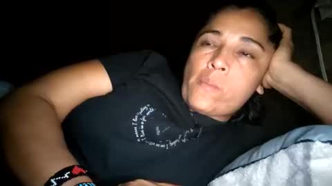 Snapshot of auroraangels1 chatting on 18, 5, 2026 auroraangels1 online show from 18, 5, 2026