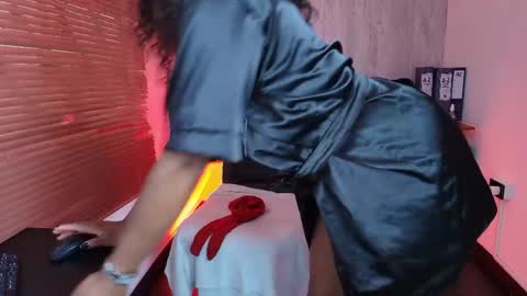 Ariana online show from 16, 4, 2026