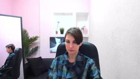 Snapshot of aurorascript chatting on 11, 3, 2025 Aurora online show from 11, 3, 2025