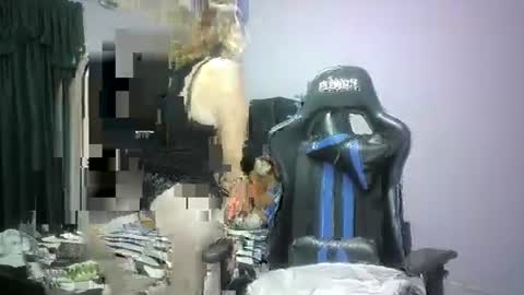 Snapshot of aurori997239 chatting on 30, 10, 2025 aurori997239 online show from 30, 10, 2025