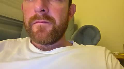 Snapshot of aussie_dadbod6969 chatting on 30, 5, 2026 aussie_dadbod6969 online show from 30, 5, 2026