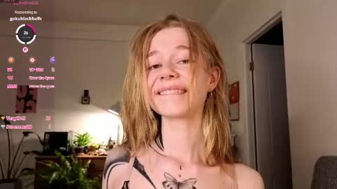 Snapshot of austeja_ona chatting on 24, 7, 2026 Aya online show from 24, 7, 2026