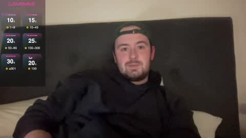 Snapshot of austin_anders chatting on 17, 12, 2024 Austin Anders online show from 17, 12, 2024