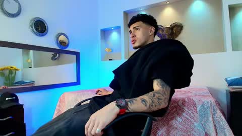 Snapshot of austin_collinss chatting on 24, 12, 2024 AUSTIN online show from 24, 12, 2024