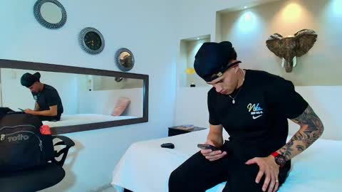 Snapshot of austin_collinss chatting on 31, 1, 2025 AUSTIN online show from 31, 1, 2025