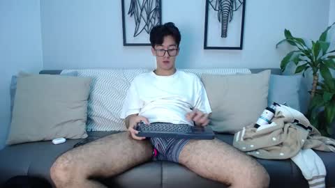 austinreeds online show from 29, 11, 2025