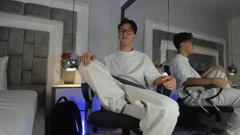 austinreeds online show from 3, 3, 2026