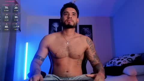 AustinTorres  online show from 9, 10, 2025