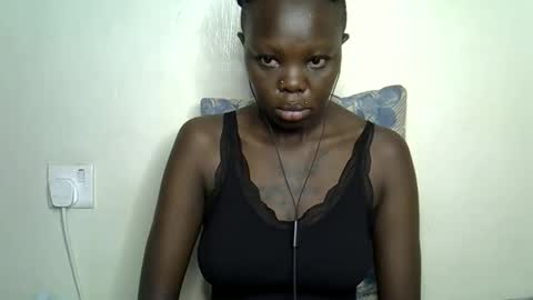 autumnbeagle online show from 4, 12, 2025