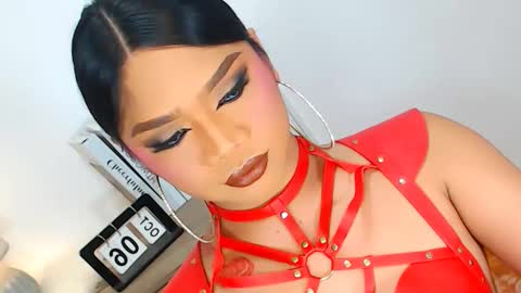 Ava online show from 11, 10, 2025