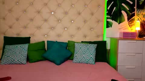 Ava online show from 25, 5, 2026