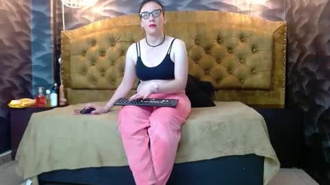 Snapshot of avanahomi chatting on 20, 9, 2025 avanahomi online show from 20, 9, 2025