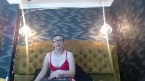 Snapshot of avanahomi chatting on 25, 9, 2025 avanahomi online show from 25, 9, 2025