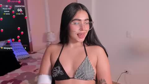 Ava  online show from 20, 10, 2025