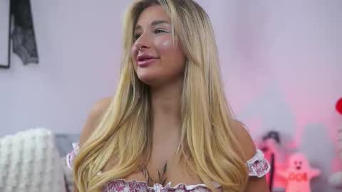 Carina online show from 27, 10, 2025