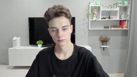 Snapshot of avegothy chatting on 6, 2, 2025 gothy 3 online show from 6, 2, 2025