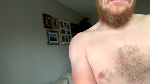 Snapshot of averagebar chatting on 13, 9, 2025 averagebar online show from 13, 9, 2025