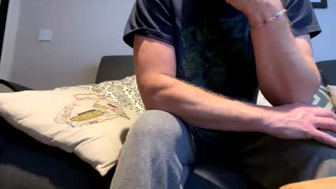 averagebar online show from 7, 11, 2025