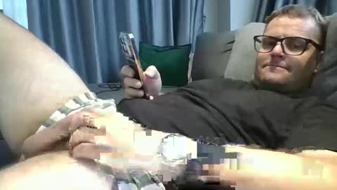 averagejoe2025 online show from 17, 4, 2026