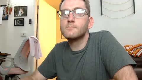 averagepenisalex online show from 24, 9, 2025