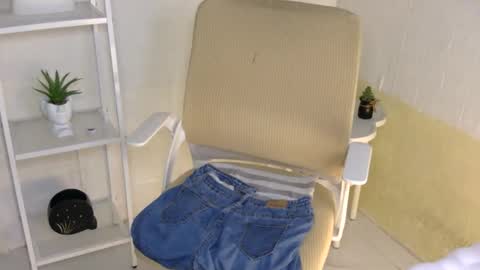 Rhian online show from 1, 10, 2025