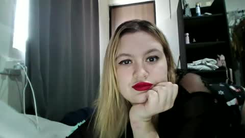 Avery Doll online show from 23, 6, 2026