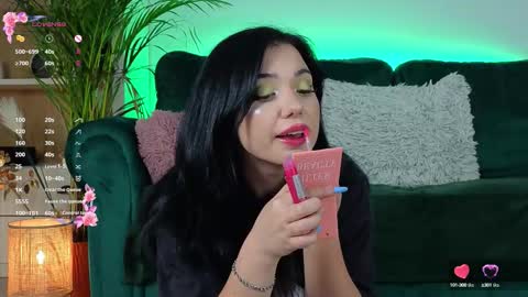 Snapshot of averywillow chatting on 22, 9, 2025 AveryWillow online show from 22, 9, 2025