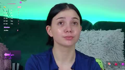 Snapshot of averywillow chatting on 6, 10, 2025 AveryWillow online show from 6, 10, 2025