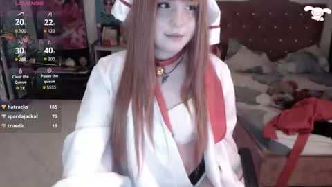 Snapshot of avril2809 chatting on 18, 6, 2026 Abril online show from 18, 6, 2026
